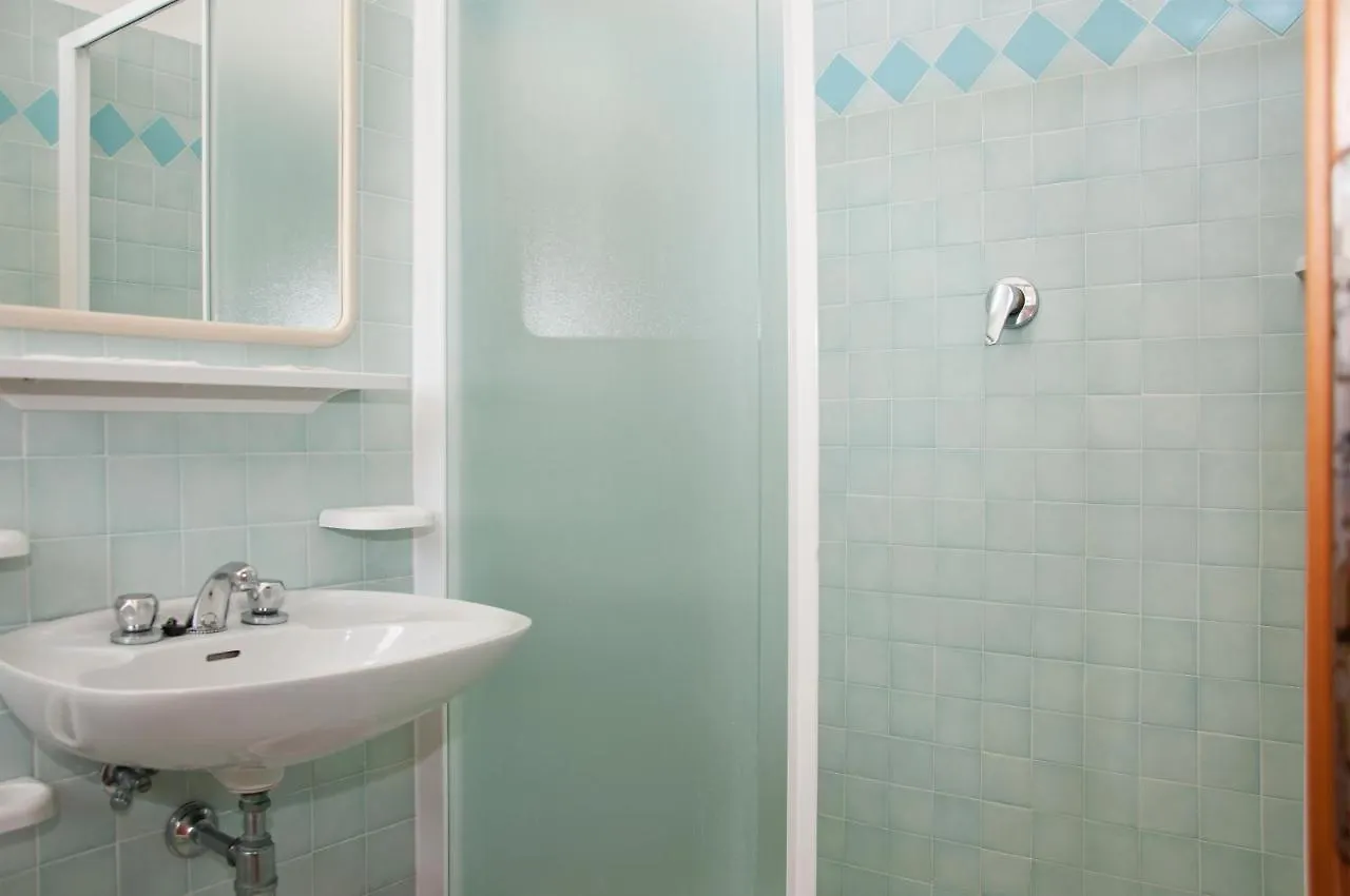 ***  Hotel Rugantino Cesenatico İtalya